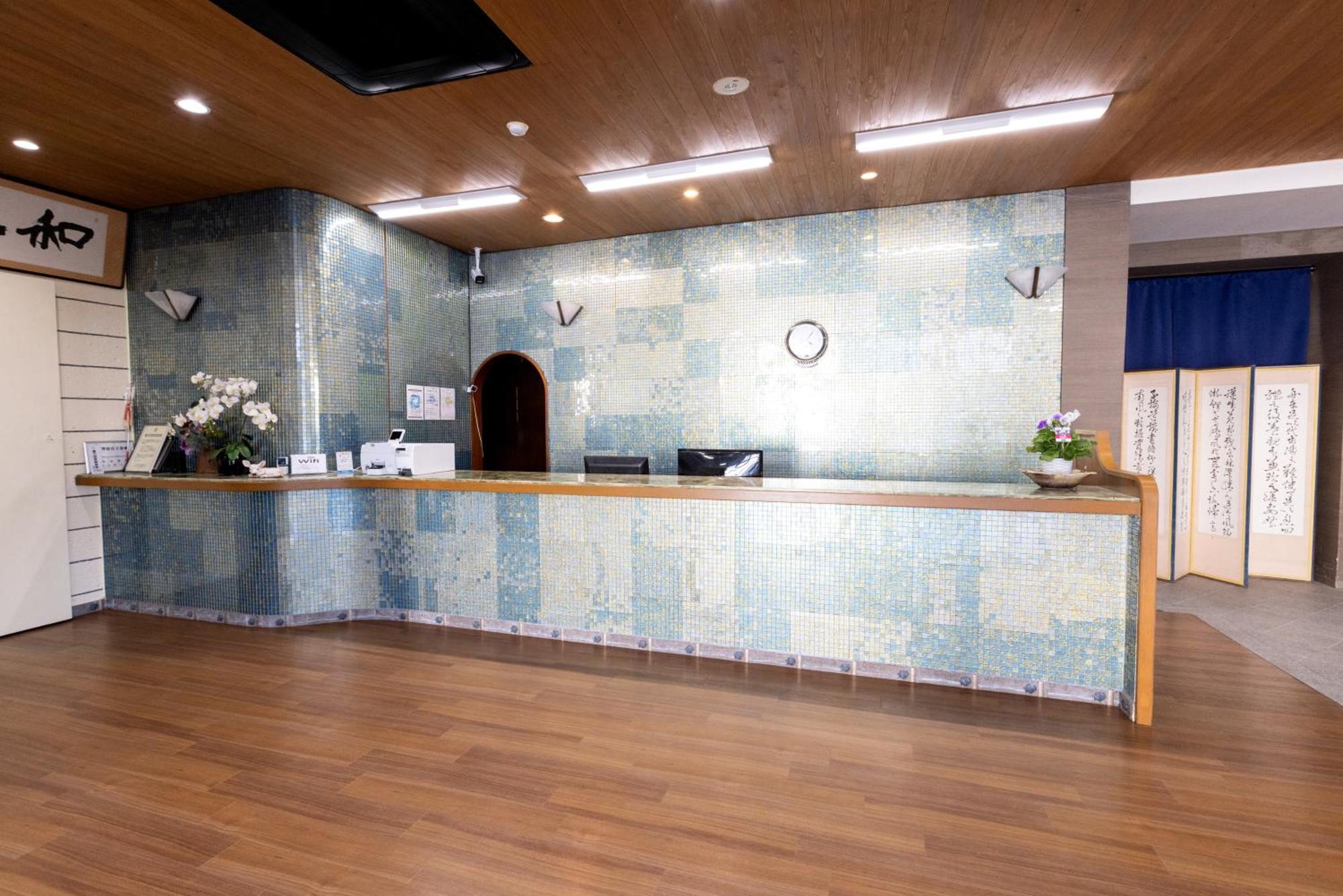 Shirahama Onsen Kisyu Hanto מראה חיצוני תמונה
